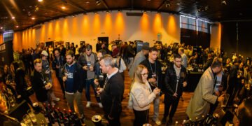 Da Serra para o mundo: o ônibus que levou 40 restaurateurs ao Wine Tasting Porto a Porto
